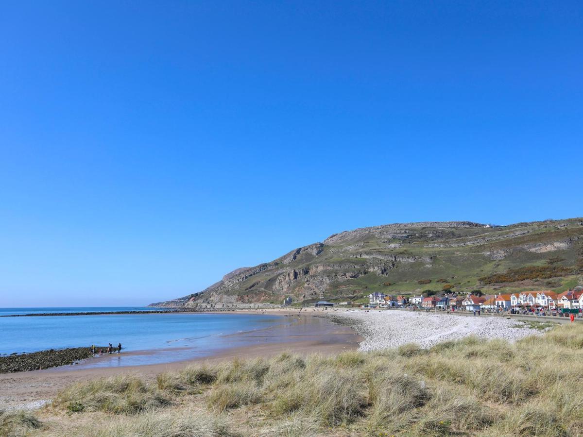 Bryn Tirion - Penrhynside Villa Conwy Eksteriør bilde